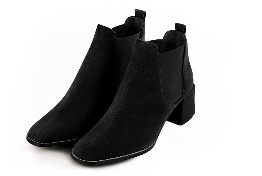 Matt black women's ankle boots, with elastics. Square toe. Medium block heels. Front view - Florence KOOIJMAN